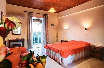 Artemis Studios And Apartments 2*